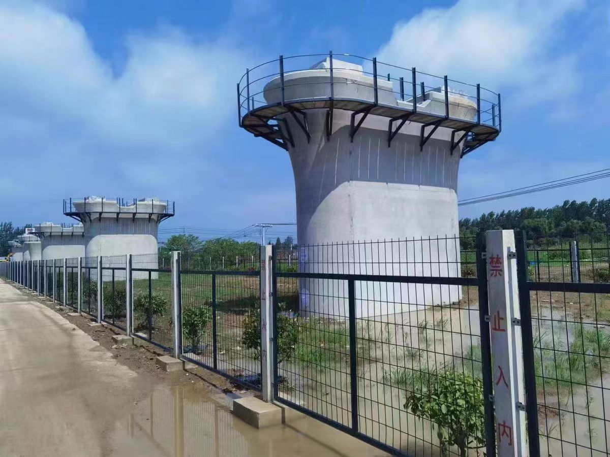 鐵路防護(hù)柵欄